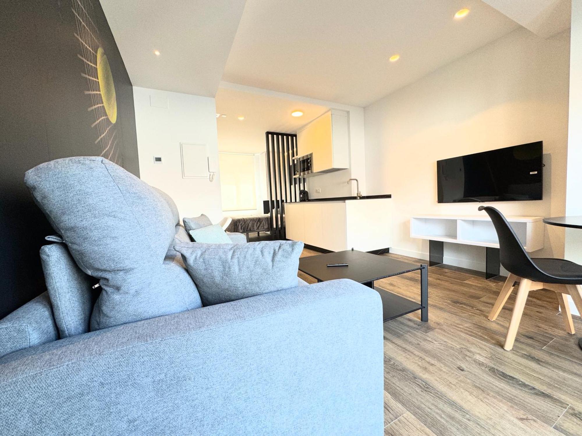 Apartamentos Turisticos Identia Sport León Exteriör bild