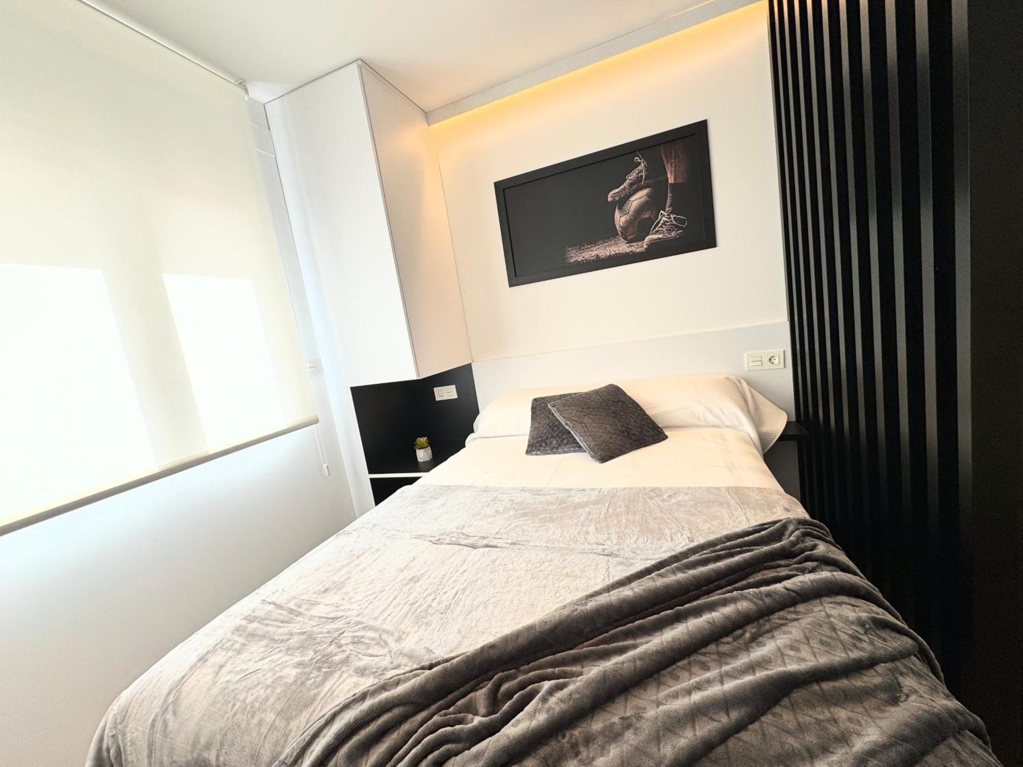 Apartamentos Turisticos Identia Sport León Exteriör bild