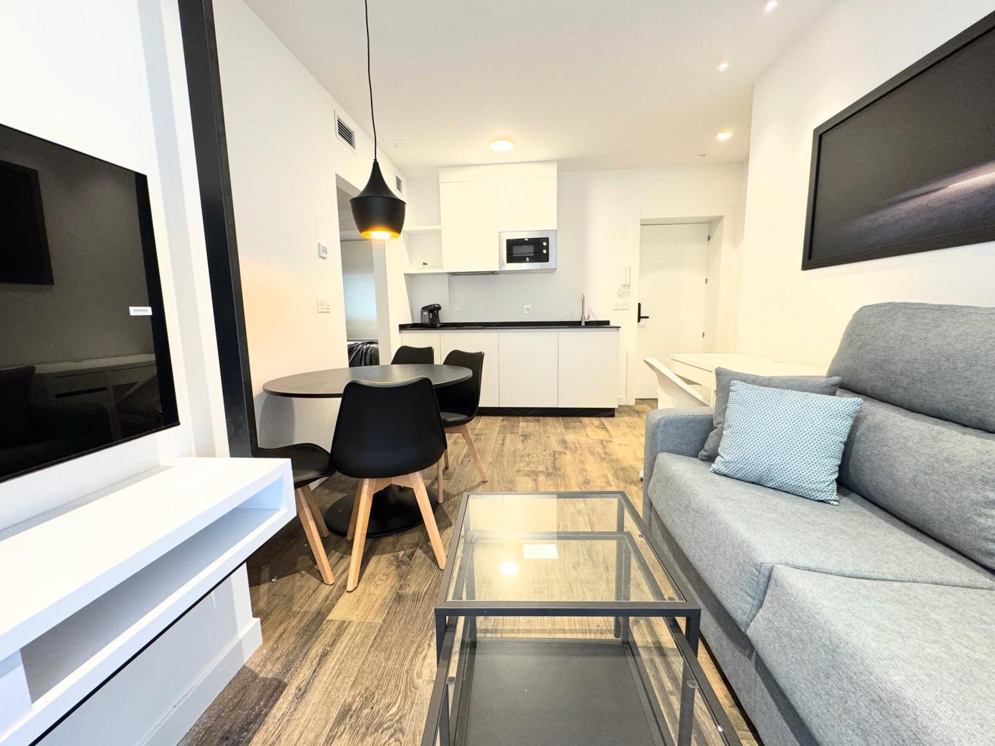 Apartamentos Turisticos Identia Sport León Exteriör bild