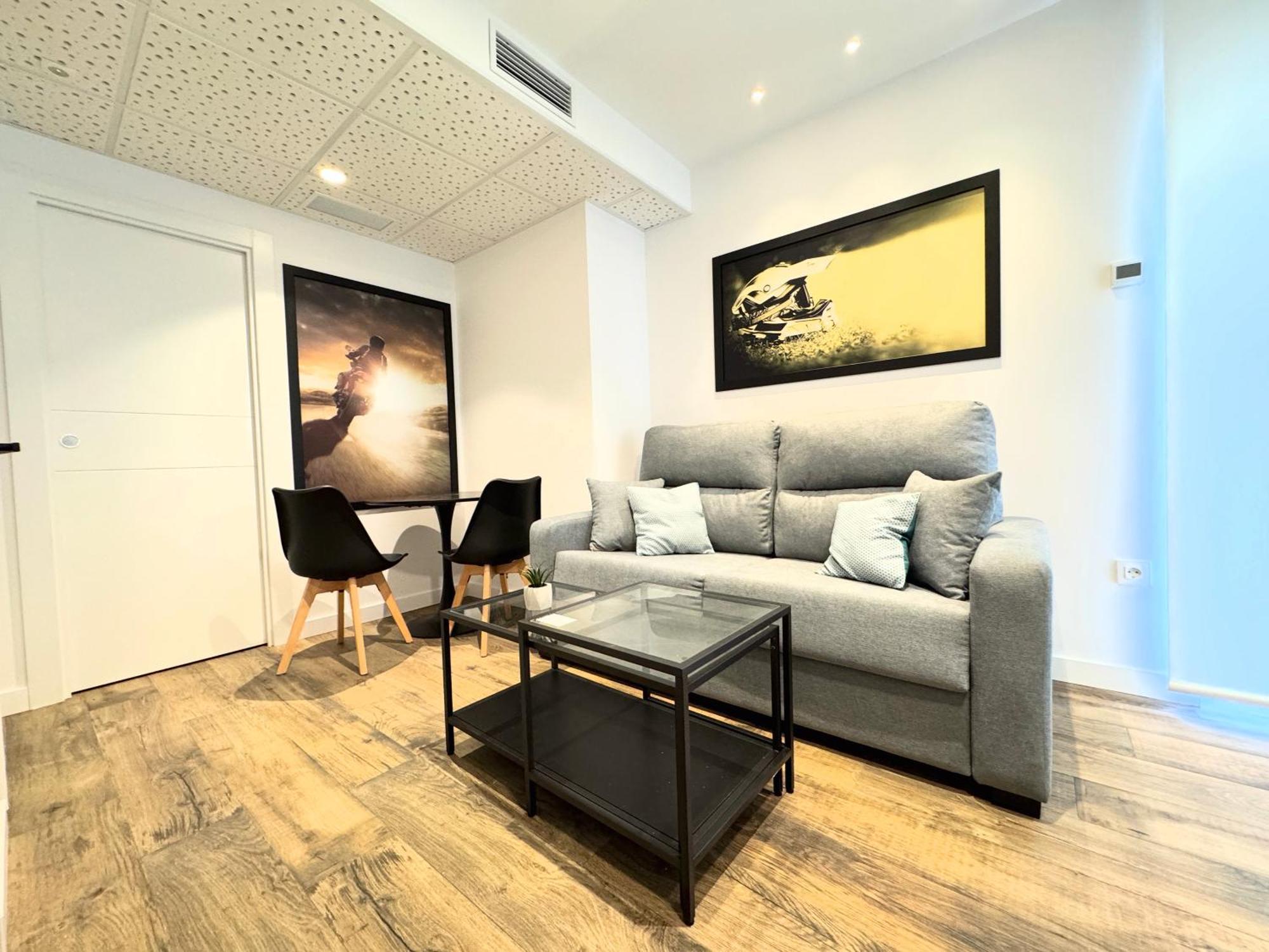 Apartamentos Turisticos Identia Sport León Exteriör bild